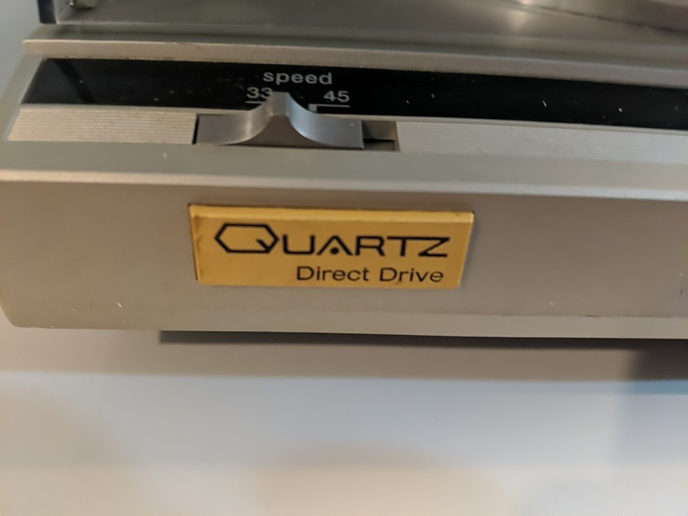 Technics SL-Q200 Quartz Direct Drive Automatic Turntable - Tested - See Video