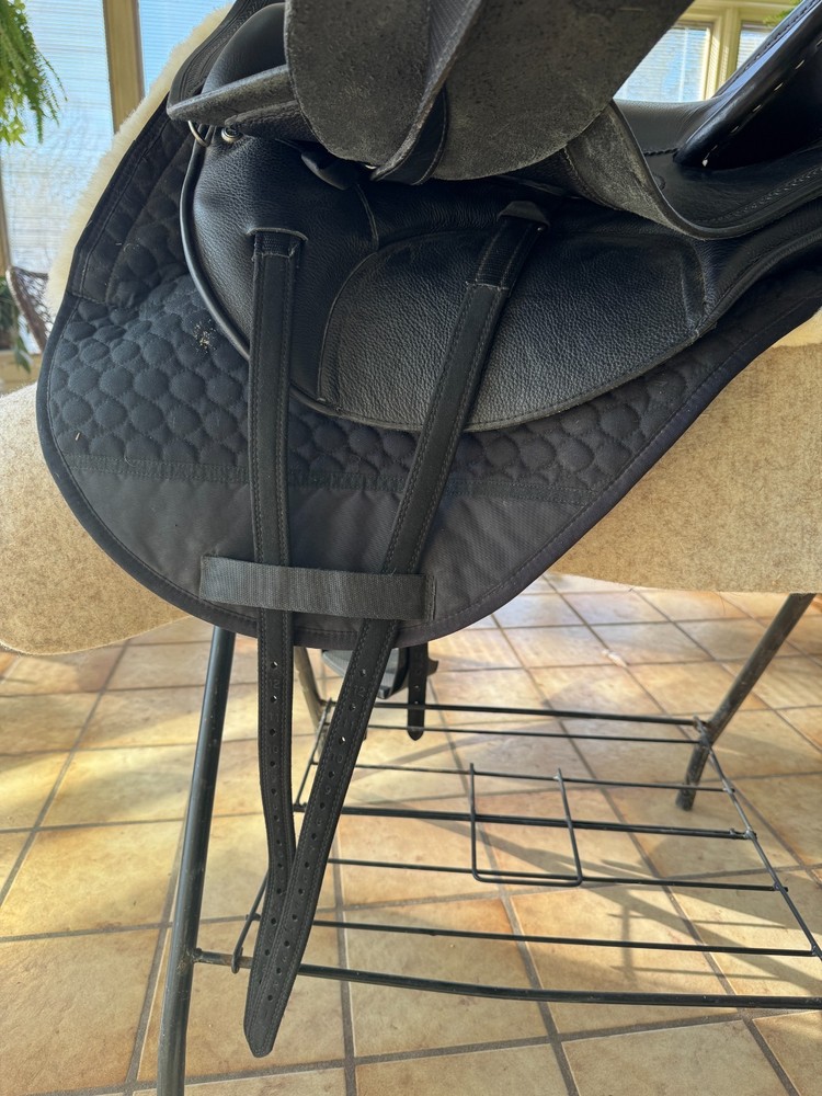 DP 1089 Quantum Sport Saddle