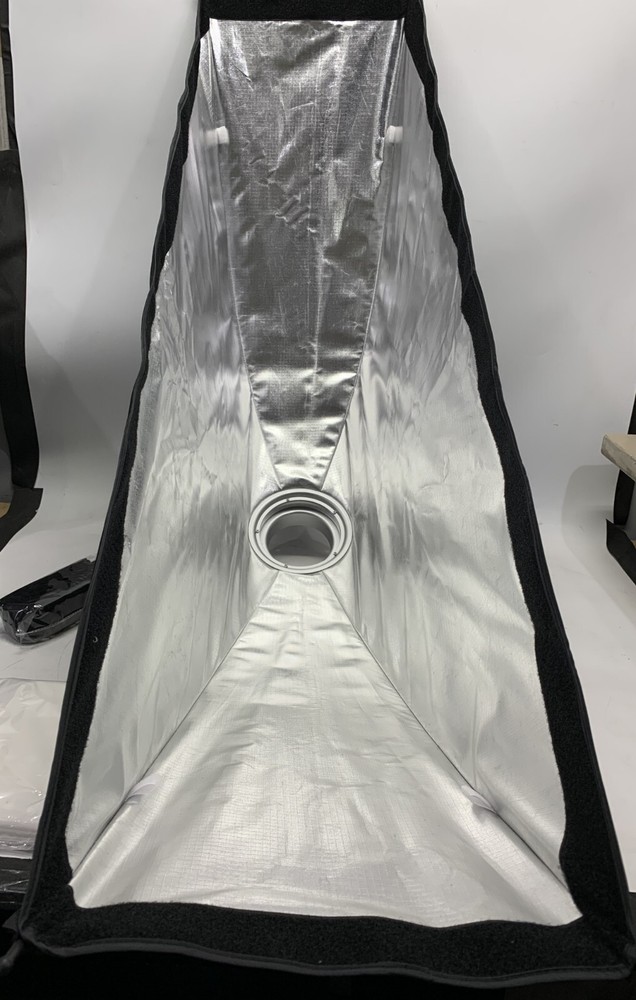 NEEWER 12"x47"/30x120cm Rectangular Folding Softbox w/Diffusers/Beam Grid/Bag