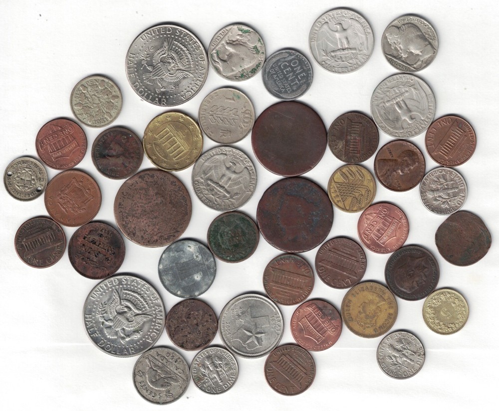 WORLD COINS LOT.