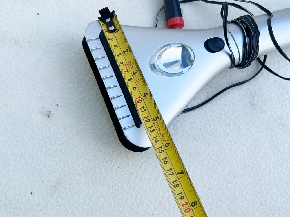 ELECTRIC HEATED SNOW ICE SCRAPER FOR CAR 12V