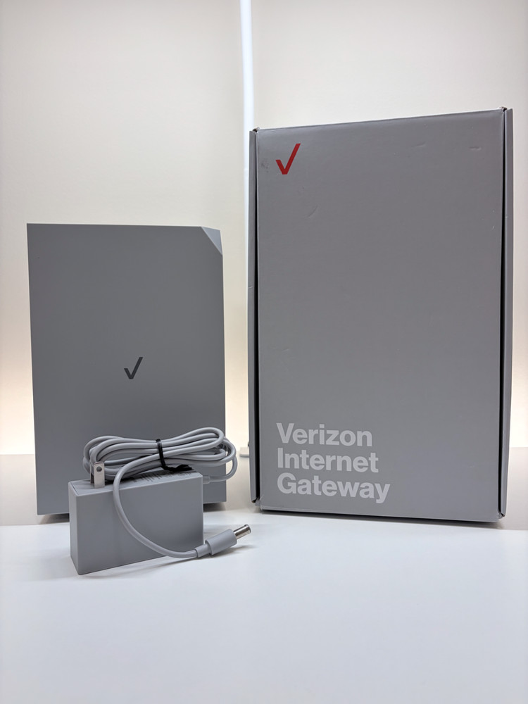 Verizon Internet Gateway ASK-NCM1100 w/ Power Adapter - OPEN BOX
