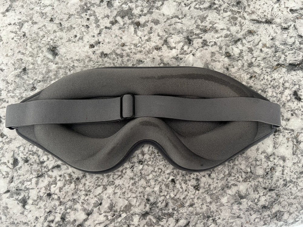 Plush Comfort Sleep Mask Silver