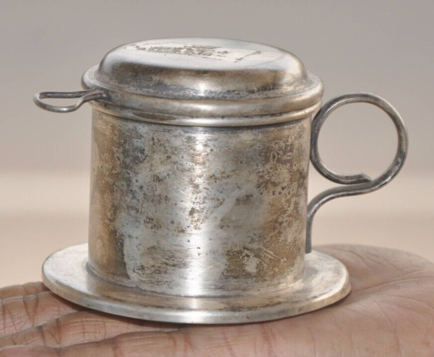 Vintage EPNS/Silver Plated Fine Lemon/Orange Squeezer/Juicer Cup