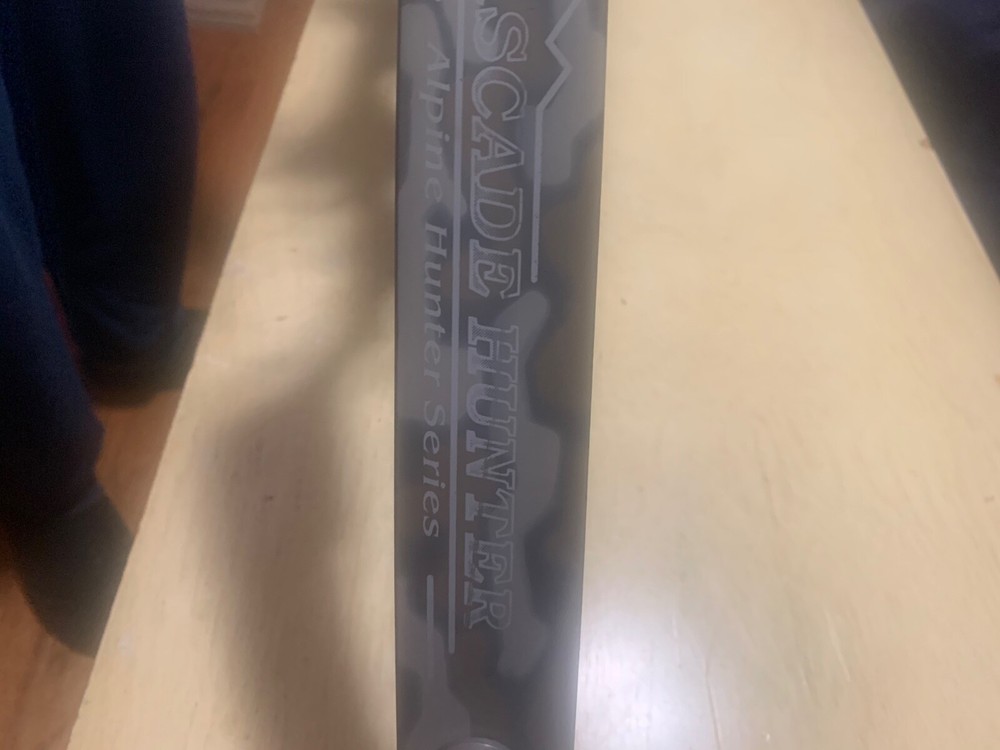 compound bow right hand 70lbs with arrows and tips