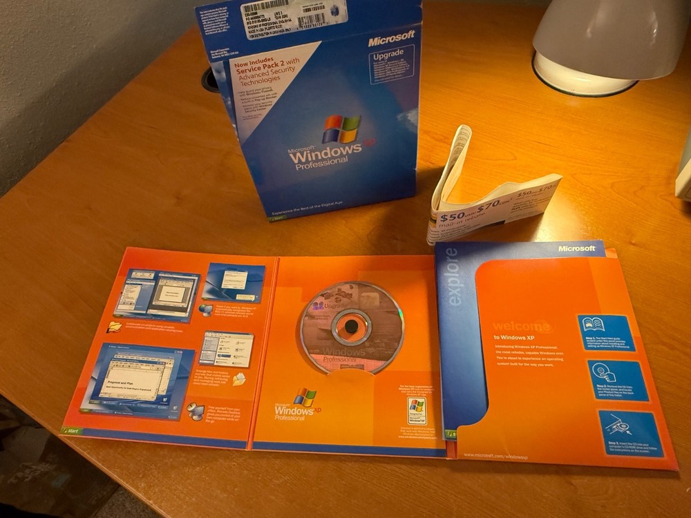 Vintage Microsoft Windows XP Professional Upgrade w/ SP2 - Mint