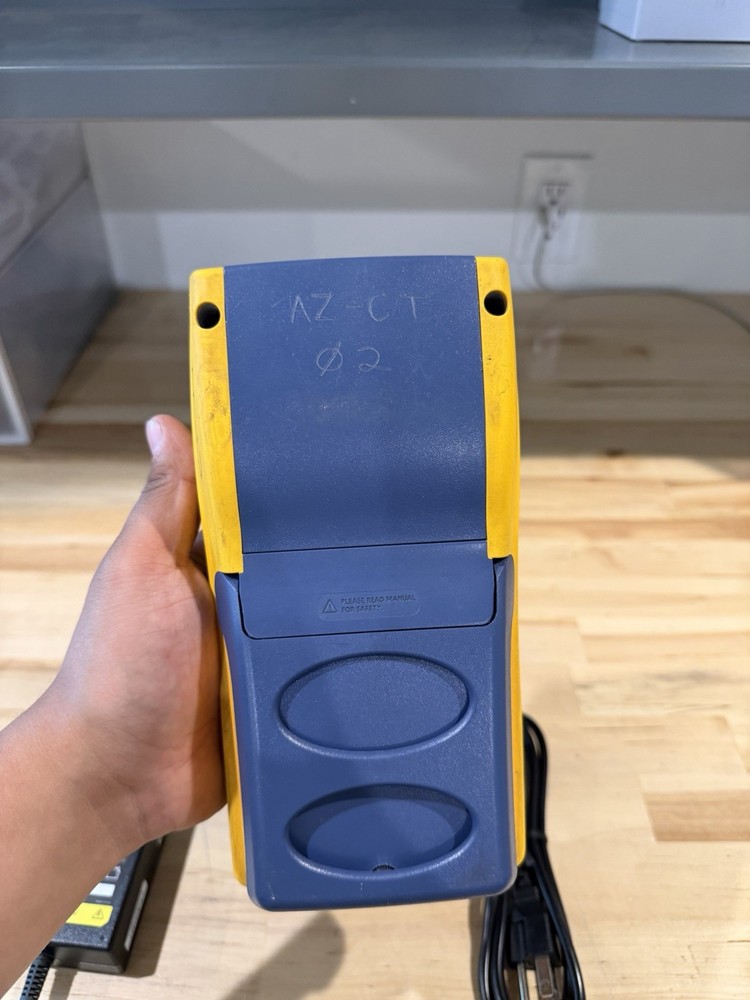 FLUKE NETWORKS DTX-1800 MAINFRAME & W/ CHARGER (TESTED)
