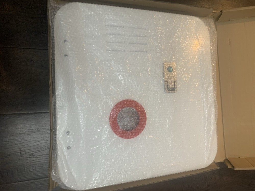 RUNSAIL® RV Tankless Water Heater Door,18 x 18 Inches White Door Kit