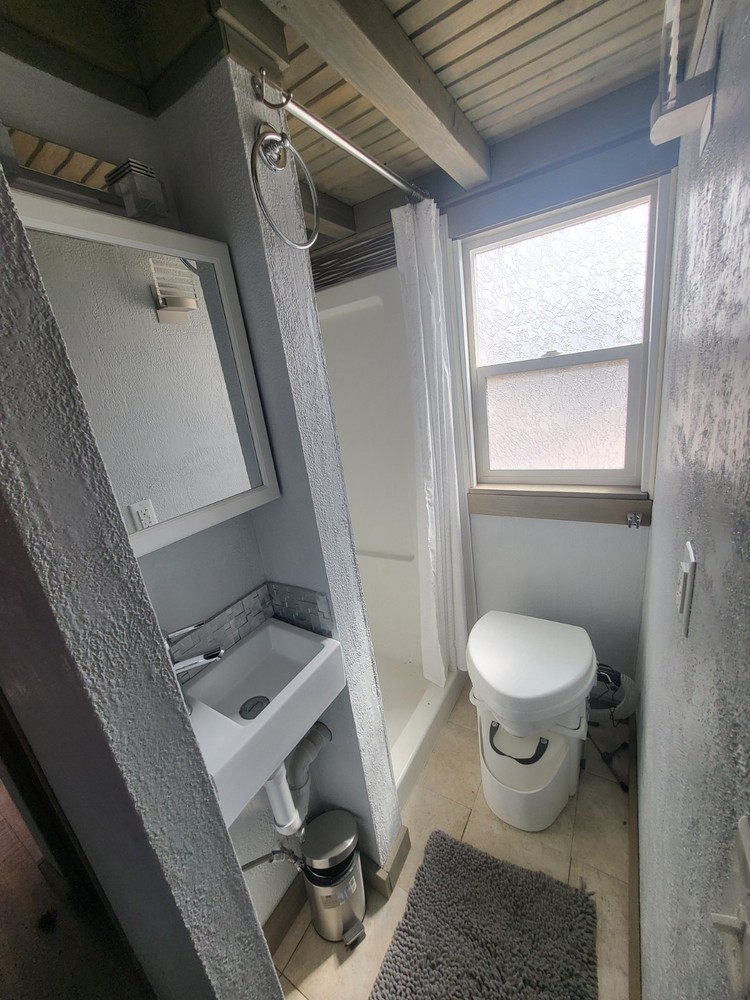 tiny home on wheels