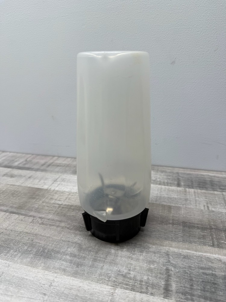 Oster Kitchen Center Blender Cup & Blade Assembly Replacement Part