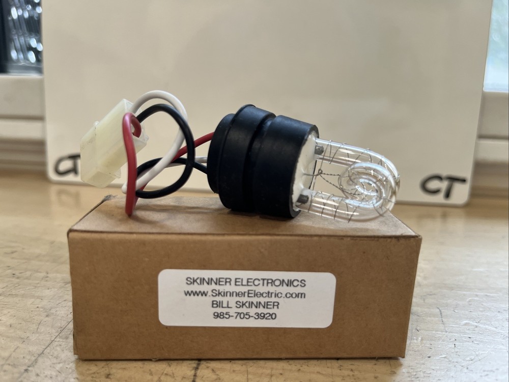 Hide Away Strobe Pop In, Clear/White, Unbranded