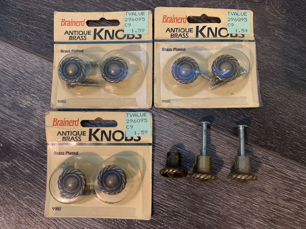 Brained Hardware Antique Brass Knobs Braided Pattern 9 Ct .75” Diameter .5” Deep