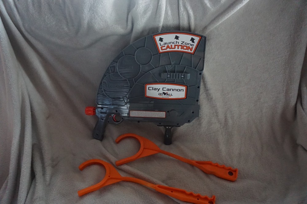 DO ALL CLAY CANNON SHOOTER