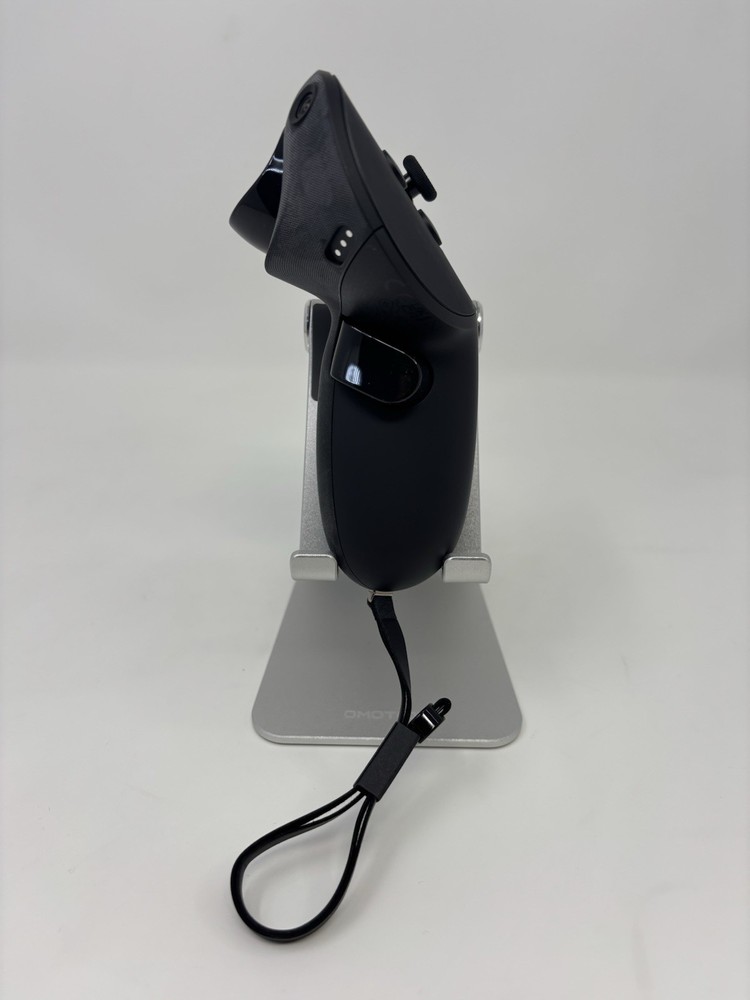 Meta Quest Pro Right Controller VR Handheld Remote Black Brand New Open Box