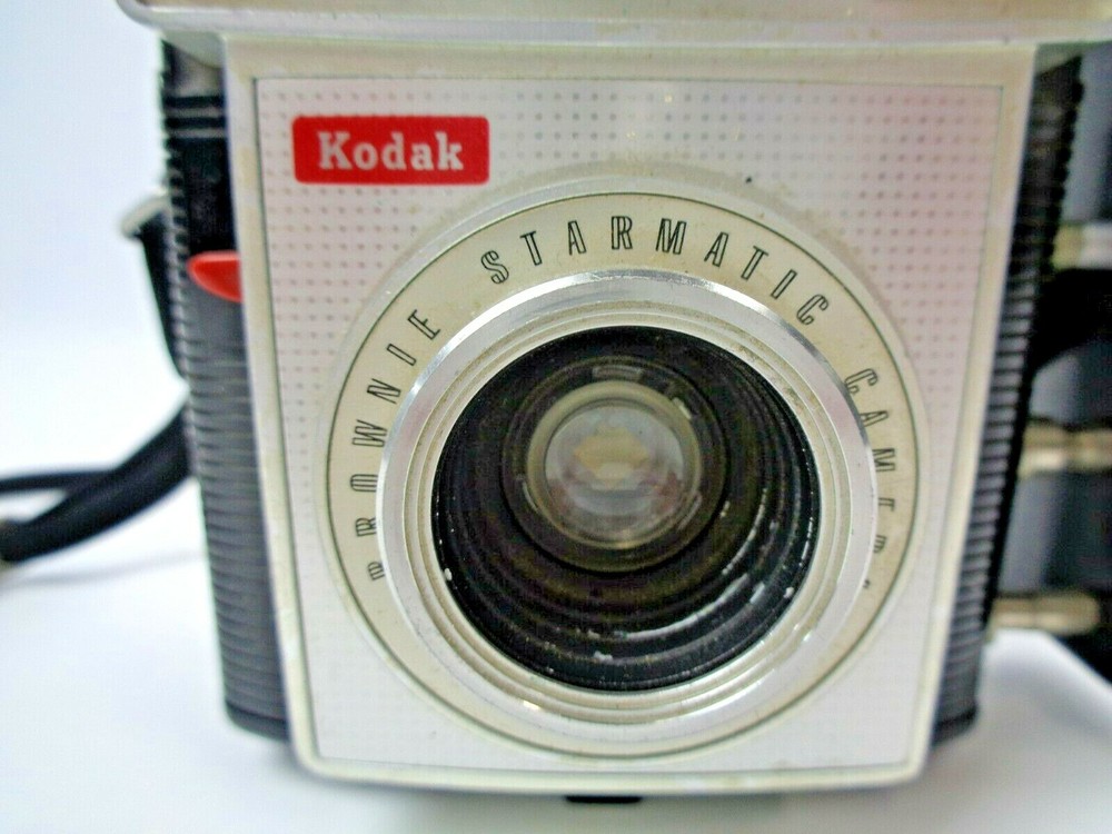 Kodak Brownie Starmatic Camera - Untested