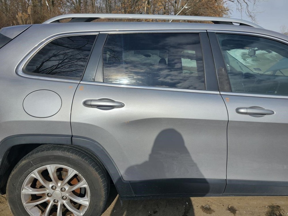 CHEROKEE 2019 Headrest 2412324