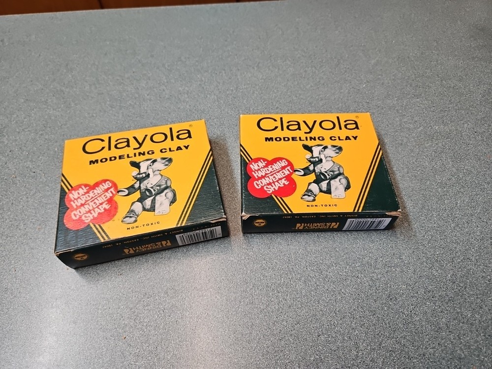 Vintage CRAYOLA Modeling Clay (NoS)
