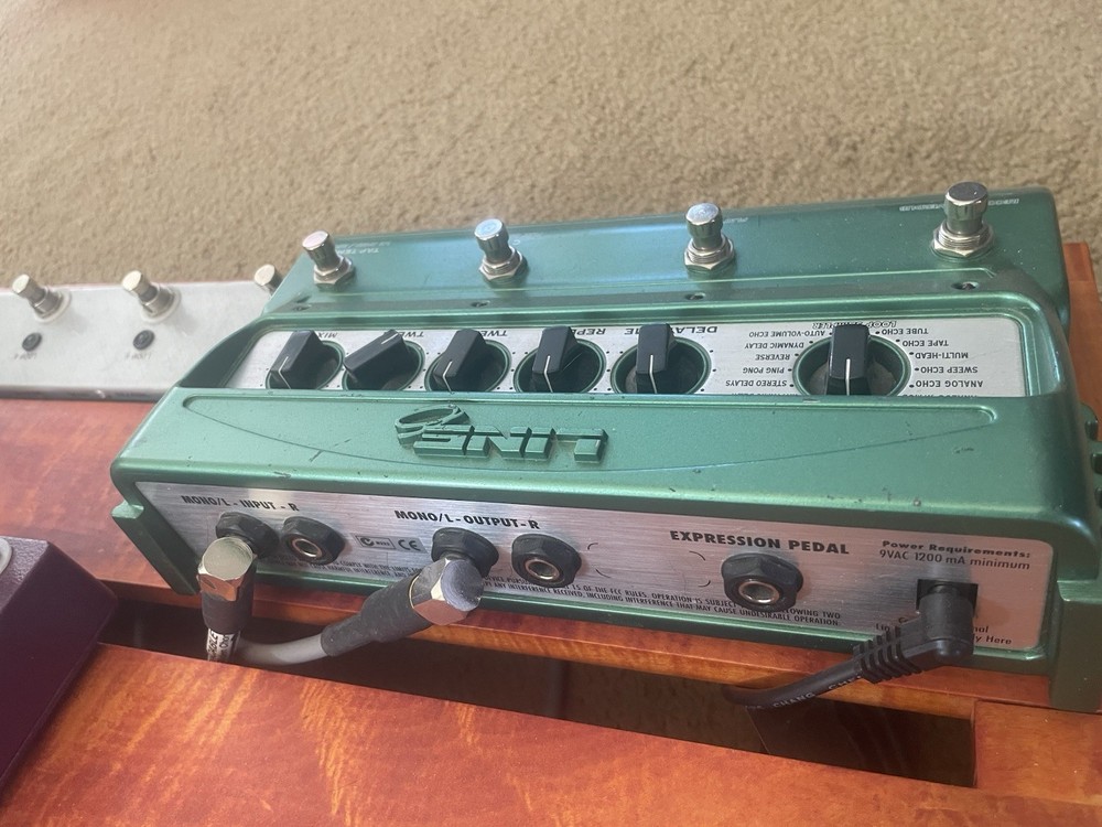 Line 6 DL4 Delay Modeler