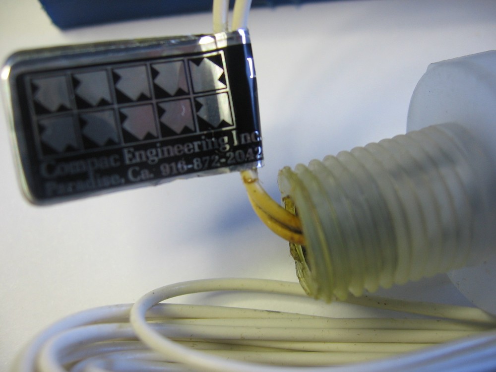 Compac Engineering 650-P Liquid Level Magnetic Snap-Action Float Switch 1/2" NPT