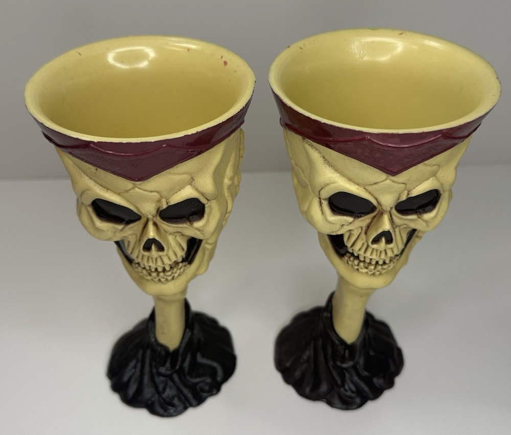 2 Plastic Skeleton Halloween Goblet Set Party Decor