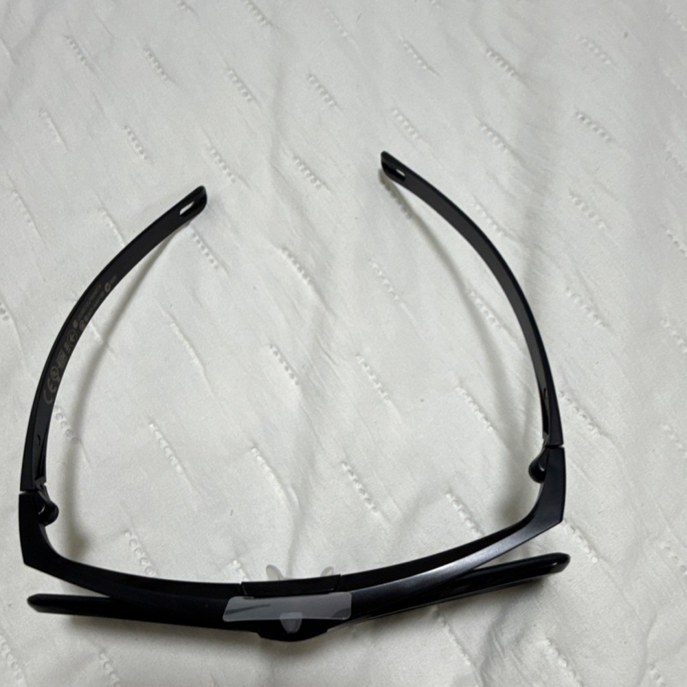 Sony TDG-BT400A Active 3D Glasses Black – 3D Viewing, Model TDG-BT400A