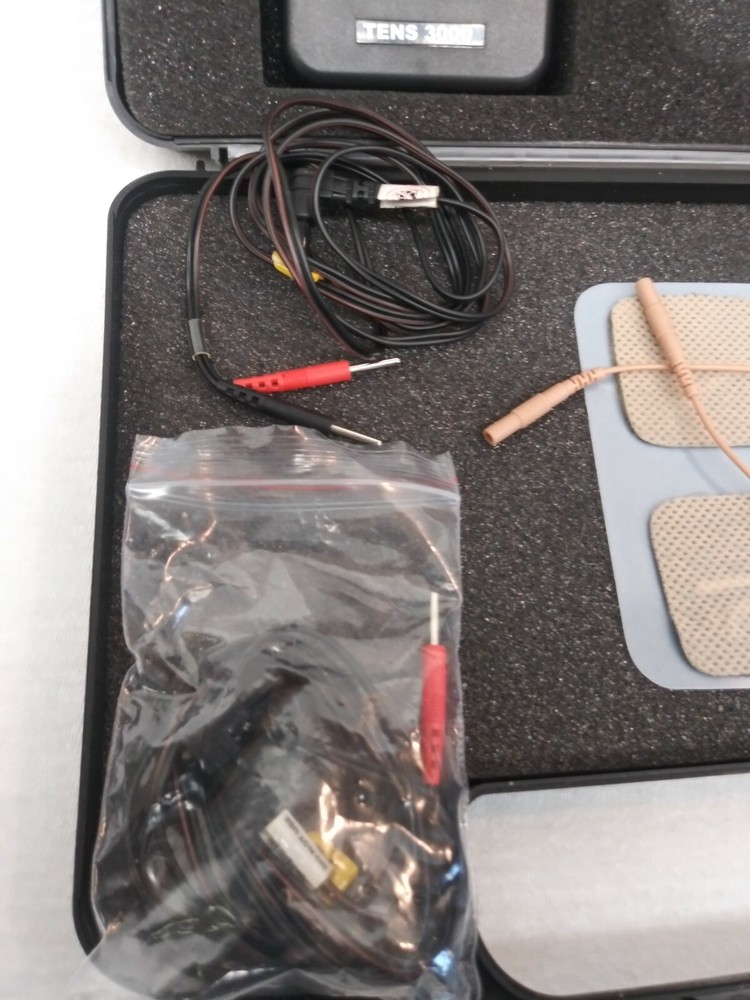 TENS 3000 NERVE STIMULATION UNIT