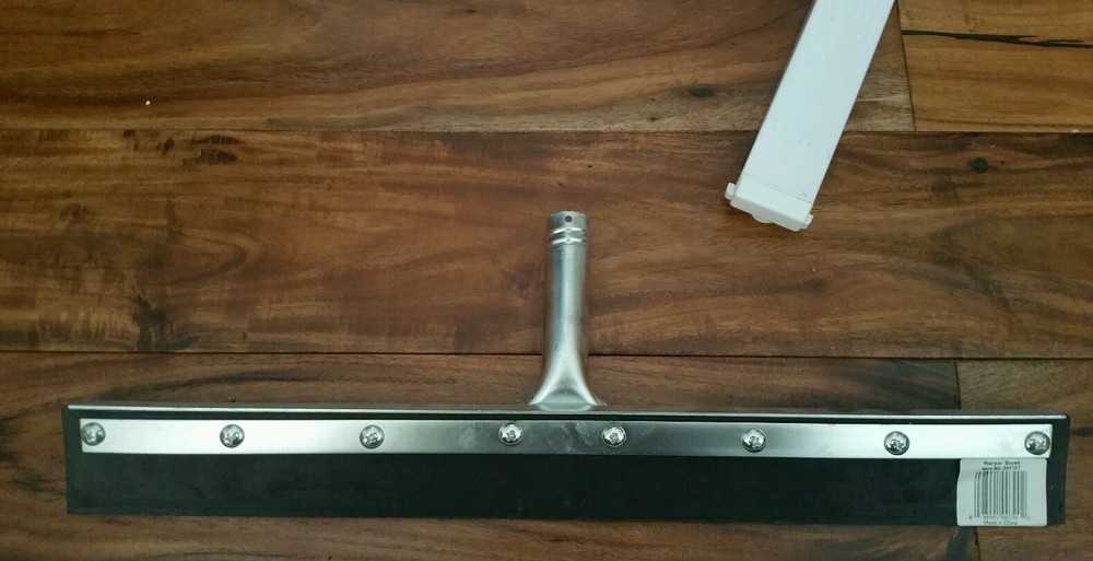 Harper brush 18in asphalt squeegee