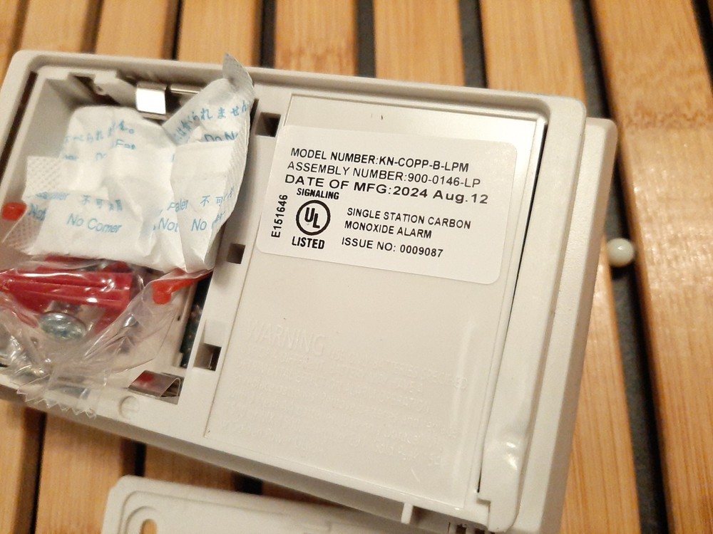 Kidde Carbon Monoxide Detector, AA Battery Powered CO Alarm ~ Tested