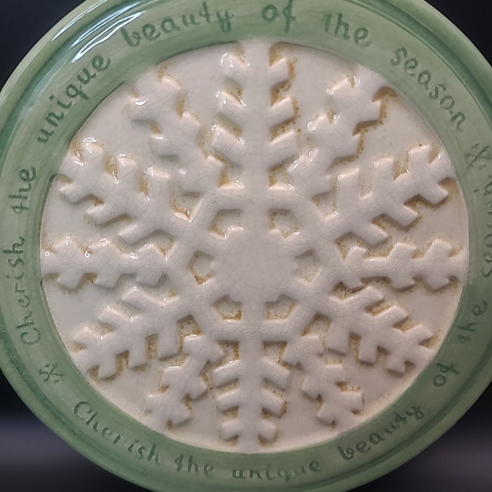 Christmas Snowflake Ceramic Plate Trivet - Russ 6 In.