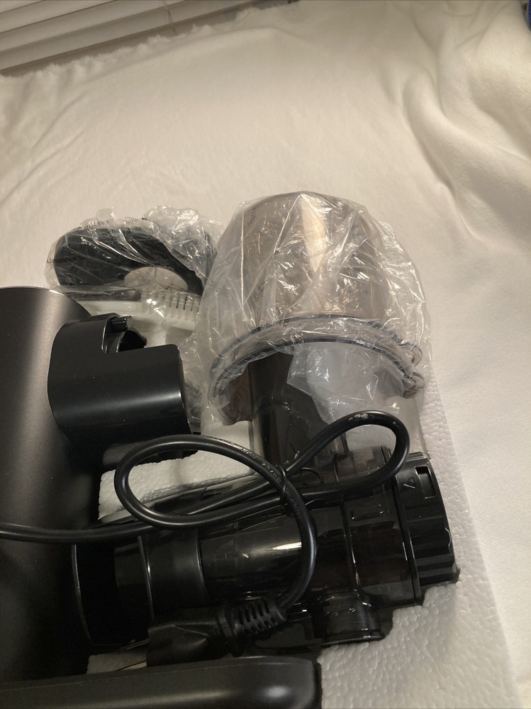 BlitzHome Electric Slow Chewing Juicer Masticating Juice Maker Cold Extractor