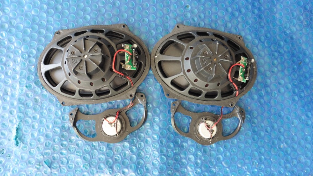 HARLEY DAVIDSON SPEAKERS FRONT REAR