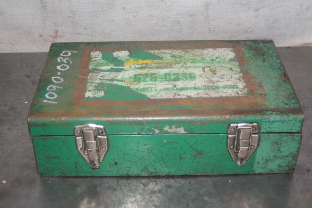 Greenlee 767 Hydraulic Punch Driver Set