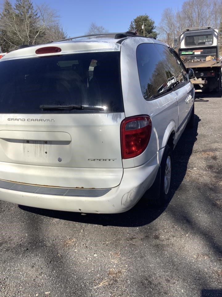 Used Fuse Box Engine fits: 2002 Dodge Caravan Grade A
