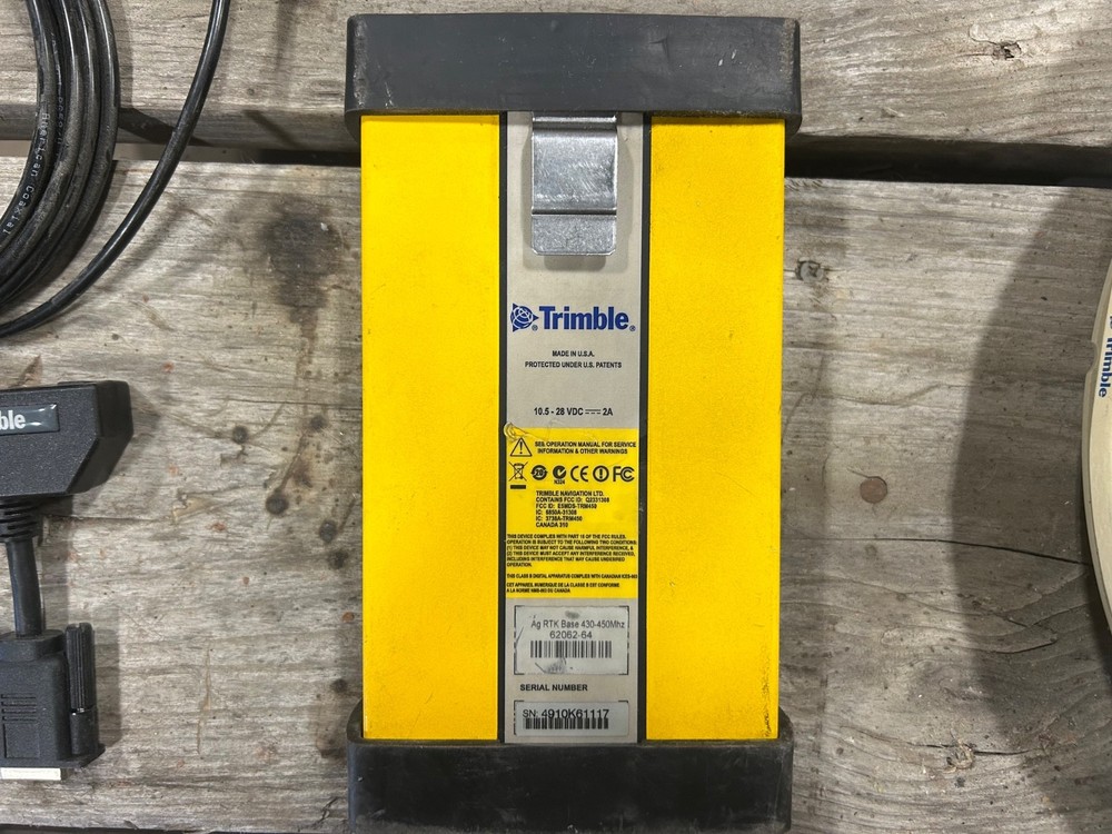 Trimble AgGPS RTK GLONASS Base 450mhz