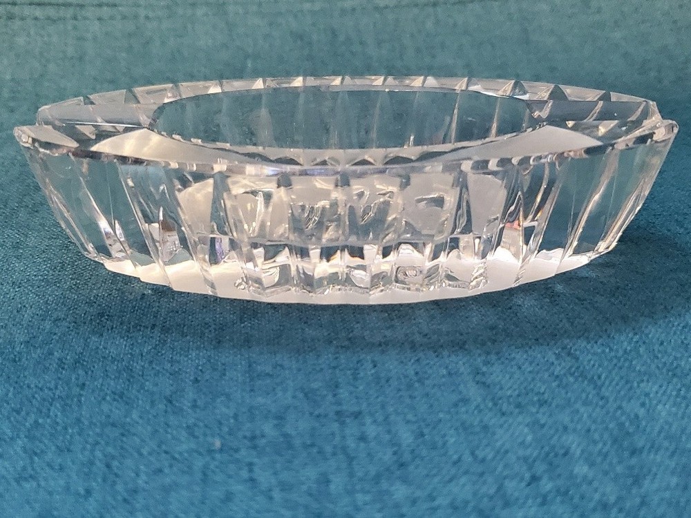Julia Crystal Ashtray, 2 Slots