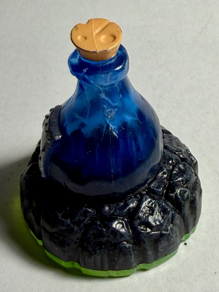 2011 Activision Skylanders Spyros Adventure Healing Elixir