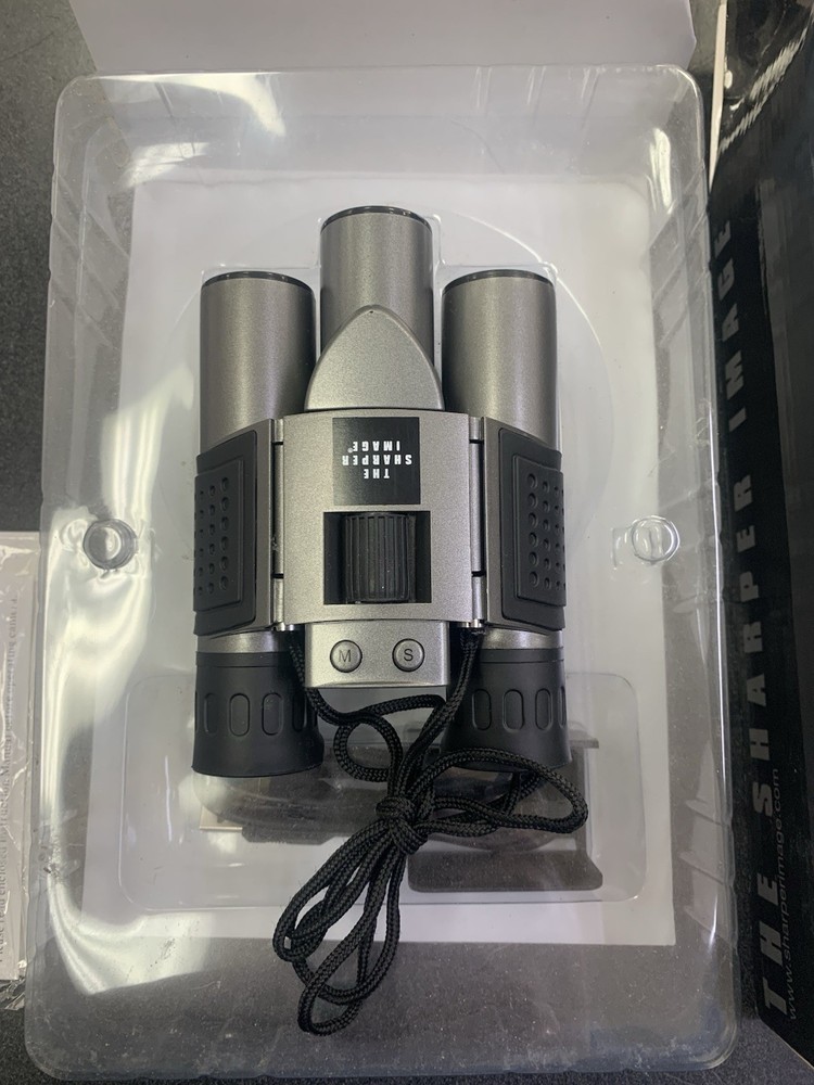 NEW SHARPER IMAGE 10x25 digital Camera Binoculars 10X