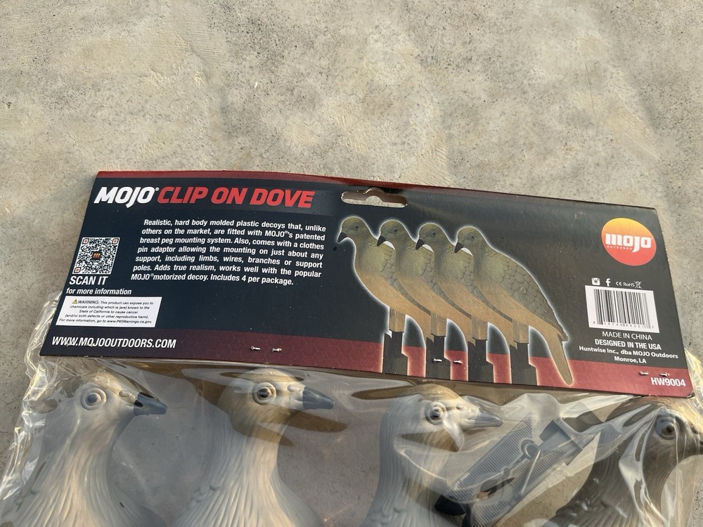 MOJO Outdoors Clip on Dove Decoy - 4 Pack