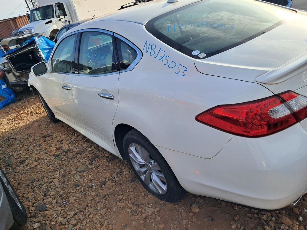 M56 2011 Glove Box 4871441