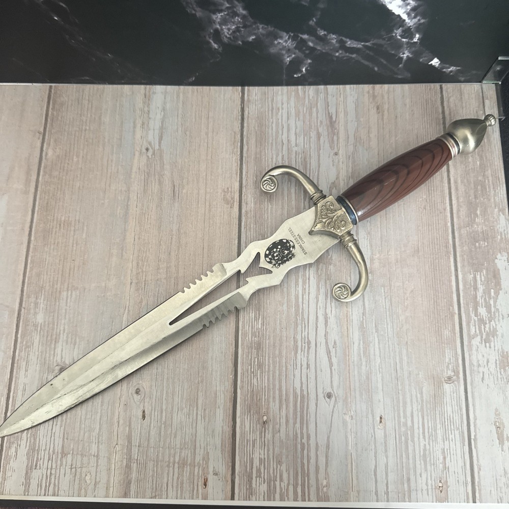 Stainless Steel Dagger Brown & Silver