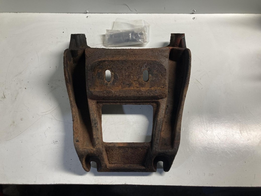 Cummins ISB6.7 Engine Mount - Used