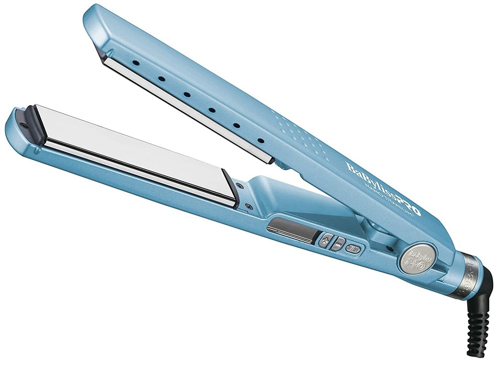 BaBylissPRO Nano Titanium 1¼" Digital Ionic Flat Iron | BNT4091TUC
