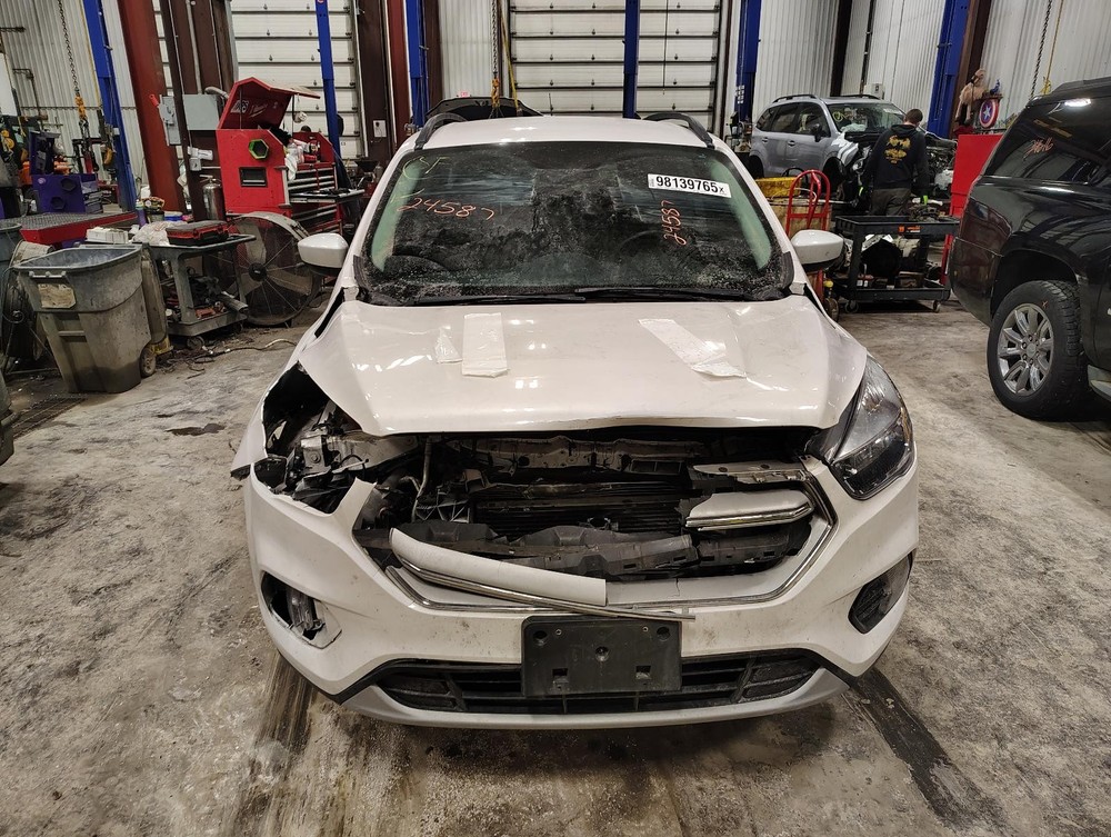 Used A/C Selector Switch fits: 2018 Ford Escape front automatic temperature cont