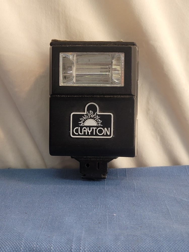 Vintage used, good condition, Clayton camera flash