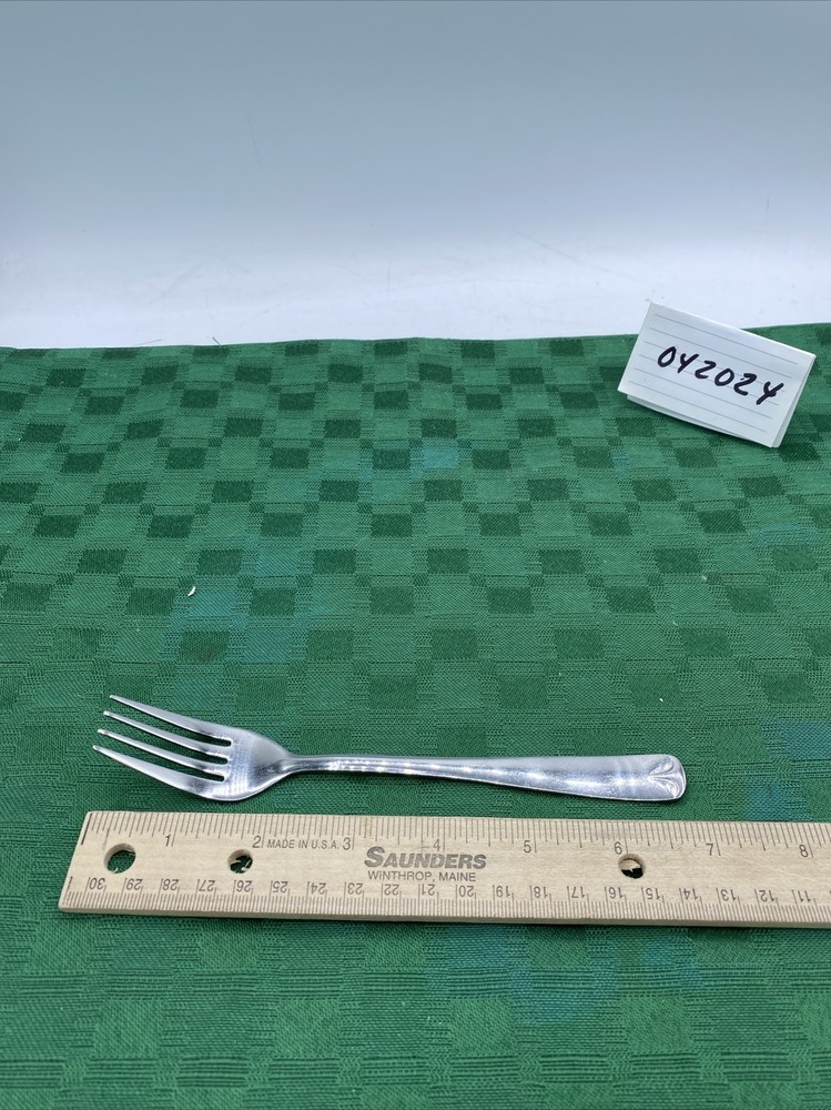 Northland (Oneida) Village Common pattern Salad Fork 6.75”