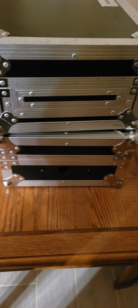 Marathon Dj Case For CD Turntables/Mixer
