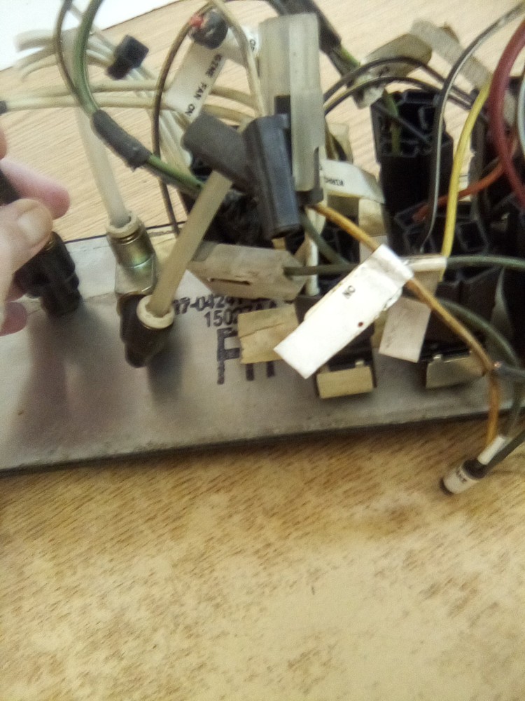 Peterbilt 17-04241-2D00 Dash Switch Panel