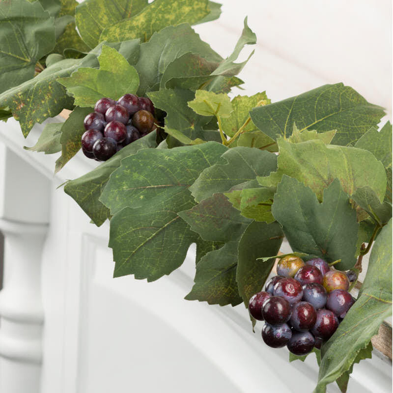 6 Ft Artificial Grape Leaf and Grape Cluster Garland