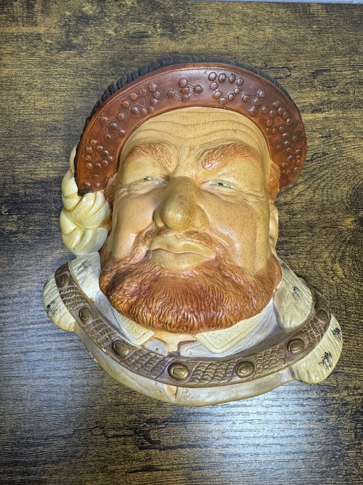HENRY THE VIII Chalkware England