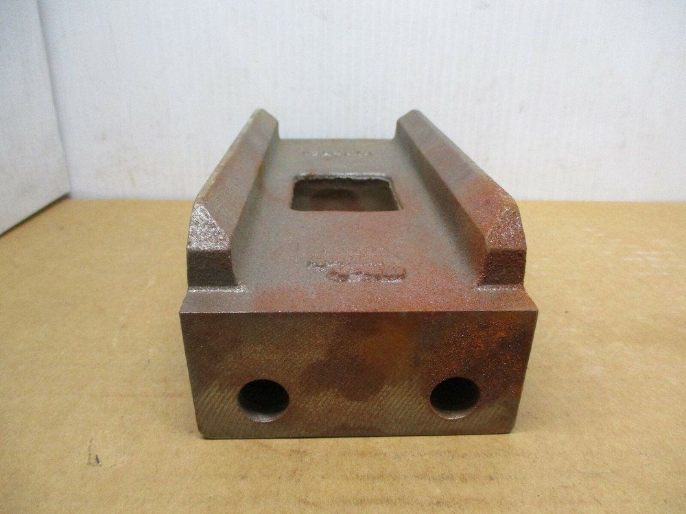 DITCH WITCH TOOTH ADAPTER PART # 135-913 (HAS MINOR RUST) - NEW